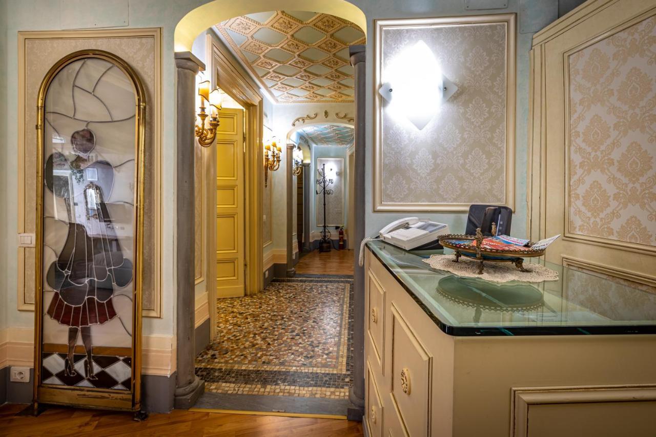 Dei Medici Palace ฟลอเรนซ์ ภายนอก รูปภาพ
